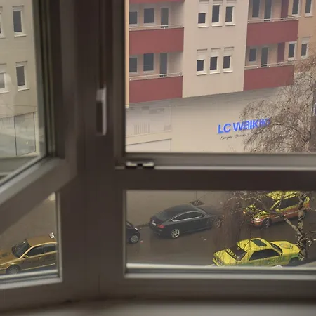 Comfort * ノヴィ・パザル