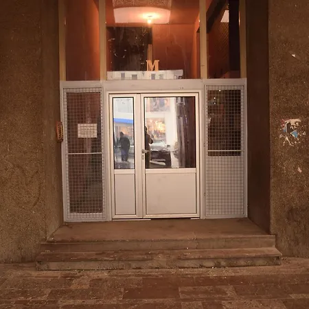 アパート Comfort ノヴィ・パザル